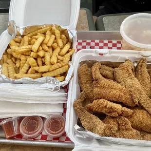 15 piece catfish tenders with French Fries and macaroni and cheese