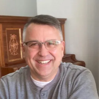 Scott T.