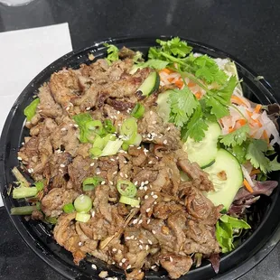 Lemongrass pork bowl