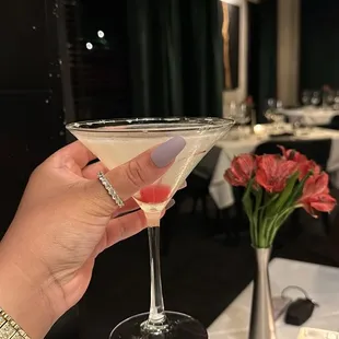 dessert, drink