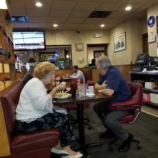 Wednesday lunch patrons
