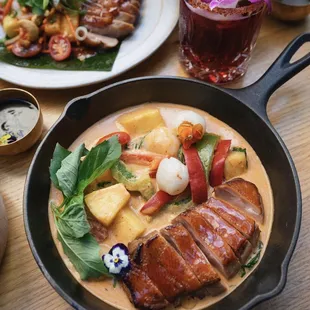 Duck Curry (Gaeng Phed Ped Yang)