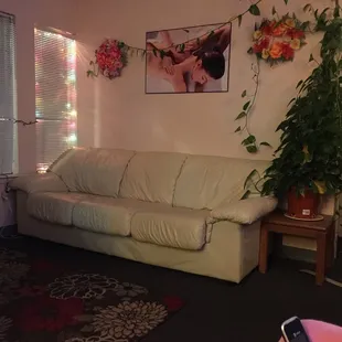 Great massage.  Very professional, clean, and calming environment.