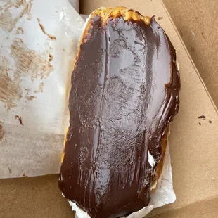 Chocolate Eclair