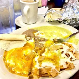Huevos Divorciados
