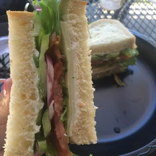 Dr. Vines Veggie Sandwich