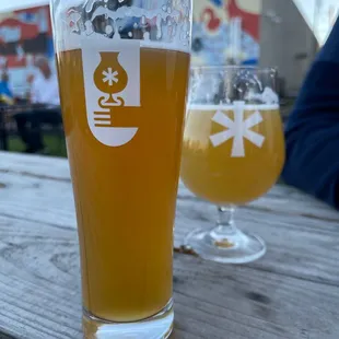 Toasted coconut Hefeweizen and hazy ipa