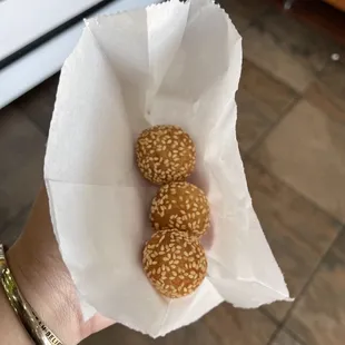 3 pieces for $1.00 banh cam aka sesame balls