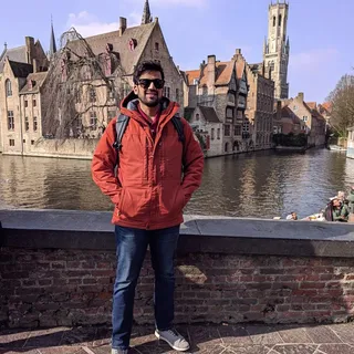 Akshay M.