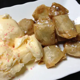 Fried Banana and ice cream ... A perfect match with our homemade coconut ice cream.