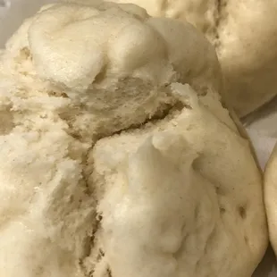 The rise and split of a properly proofed dough