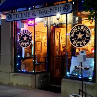 Thieme & Wagner Bar Front