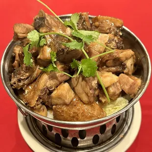 S18. Duck and Taro in Clay Pot