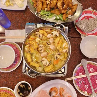 38. Lẩu Thiên Long