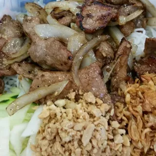 29. Bún Bò Xào