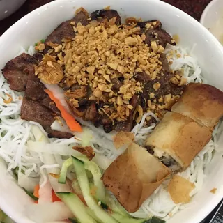 30. Bún Thịt Nướng Chả Giò