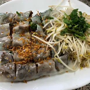 Banh Cuon Steamed Rice Rolls