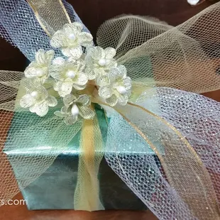 Complimentary gift wrapping available with every purchase!