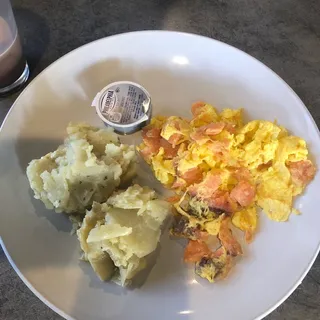 Smoked Salmon Scrambler