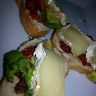 Avocado and Brie Melt appetizer
