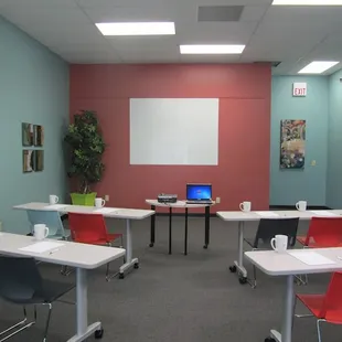 One of the many layout options of this flexible event space.