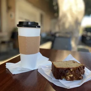 Decaf and banana cake