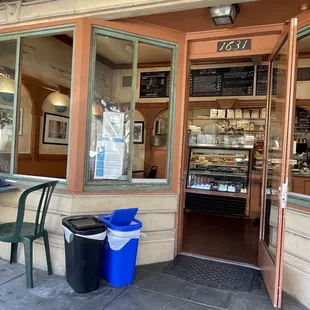 the entrance to the restaurant