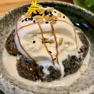 Khao Niew Siin or Muu Haeng