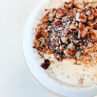 a bowl of oatmeal