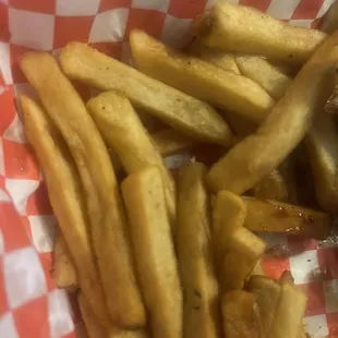 a basket of fries