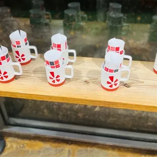 Yelp Holiday Coffee Mugs