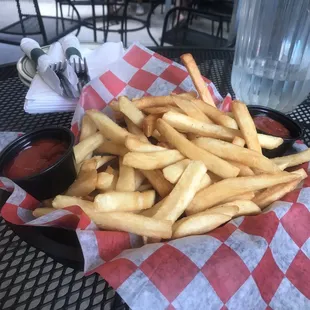 Tavern style fries