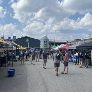 113 VIPs enjoying the space and sunshine!