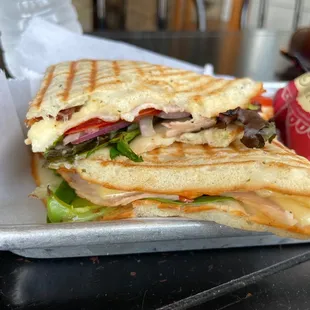 Yay cauliflower crust!