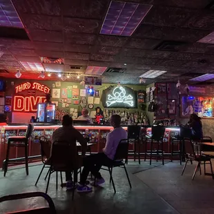 Third Street Dive