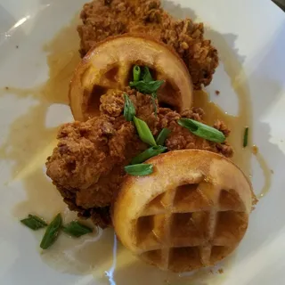 Chicken & Waffle
