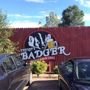 Amazing hamburgers! Great day to be outside at the Tiki Bar!!!