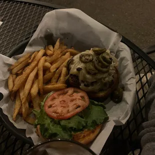 Pepper jack jalapeño burger.