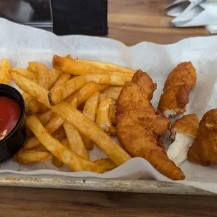 Kid&apos;s chicken strips