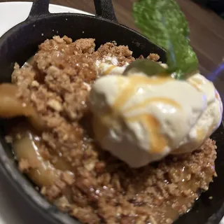 Whiskey Apple Crumble