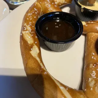Oven Baked Soft Pretzel