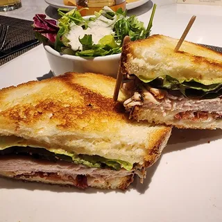 Smoked Turkey Club
