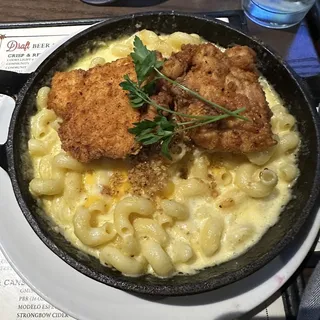 Fried Chicken Mac & Cheese
