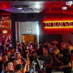 Chicago Blackhawks playoff crowd at Thirsty Nickel