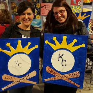 We came for a sunday class and did a Royals world series painting.