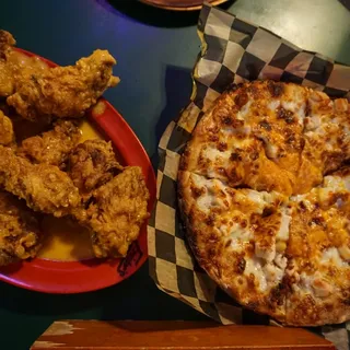 World Famous Fricker's Chicken Wings