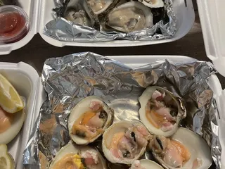 Off The Hook Raw Bar and Grill