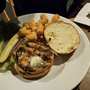 Salmon burger with tots