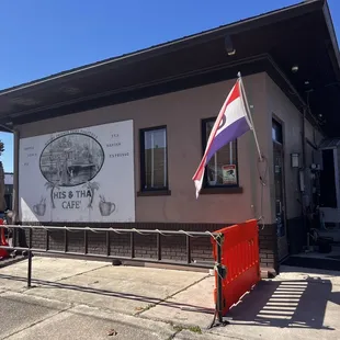 the entrance to the restaurant