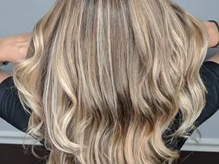 Cecil Vignutti Studio For Hair